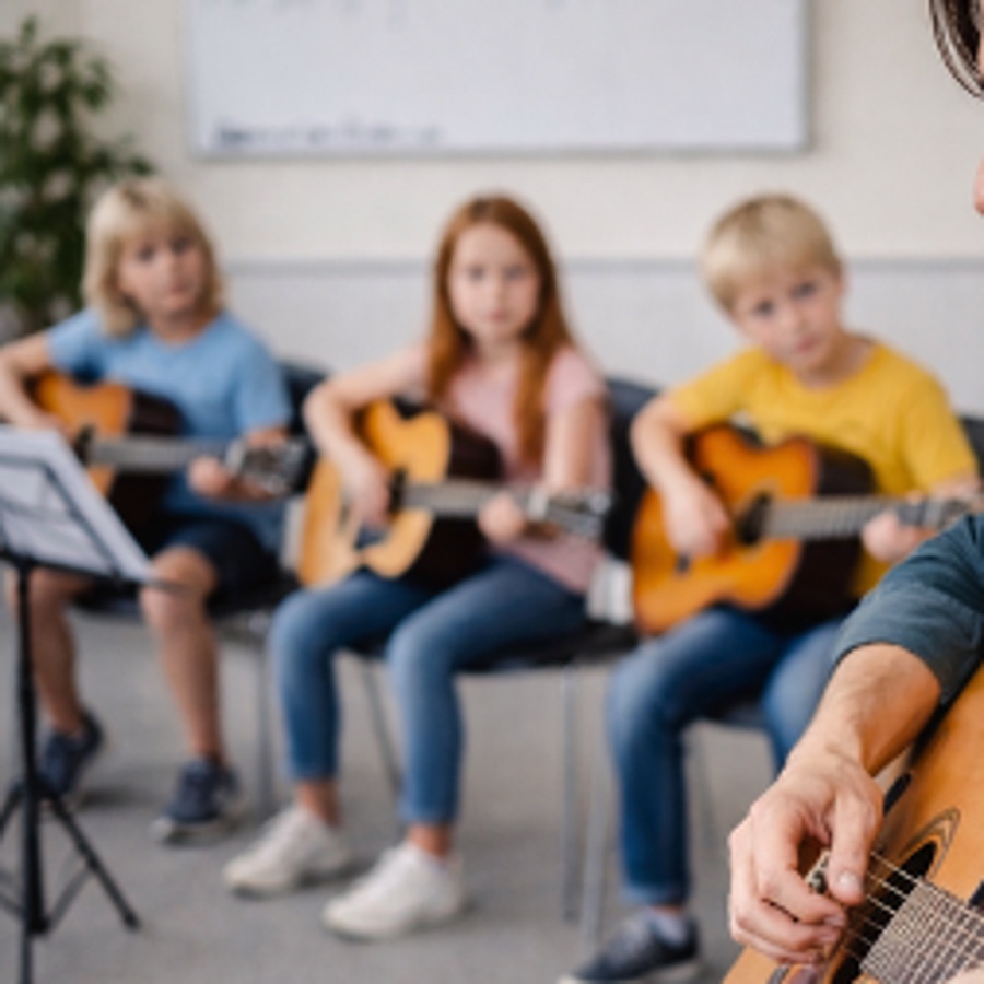 Musik-AG an einer Grundschule